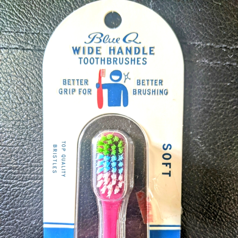 Blue-Q Wide Handle Toothbrush-For Bundles Only